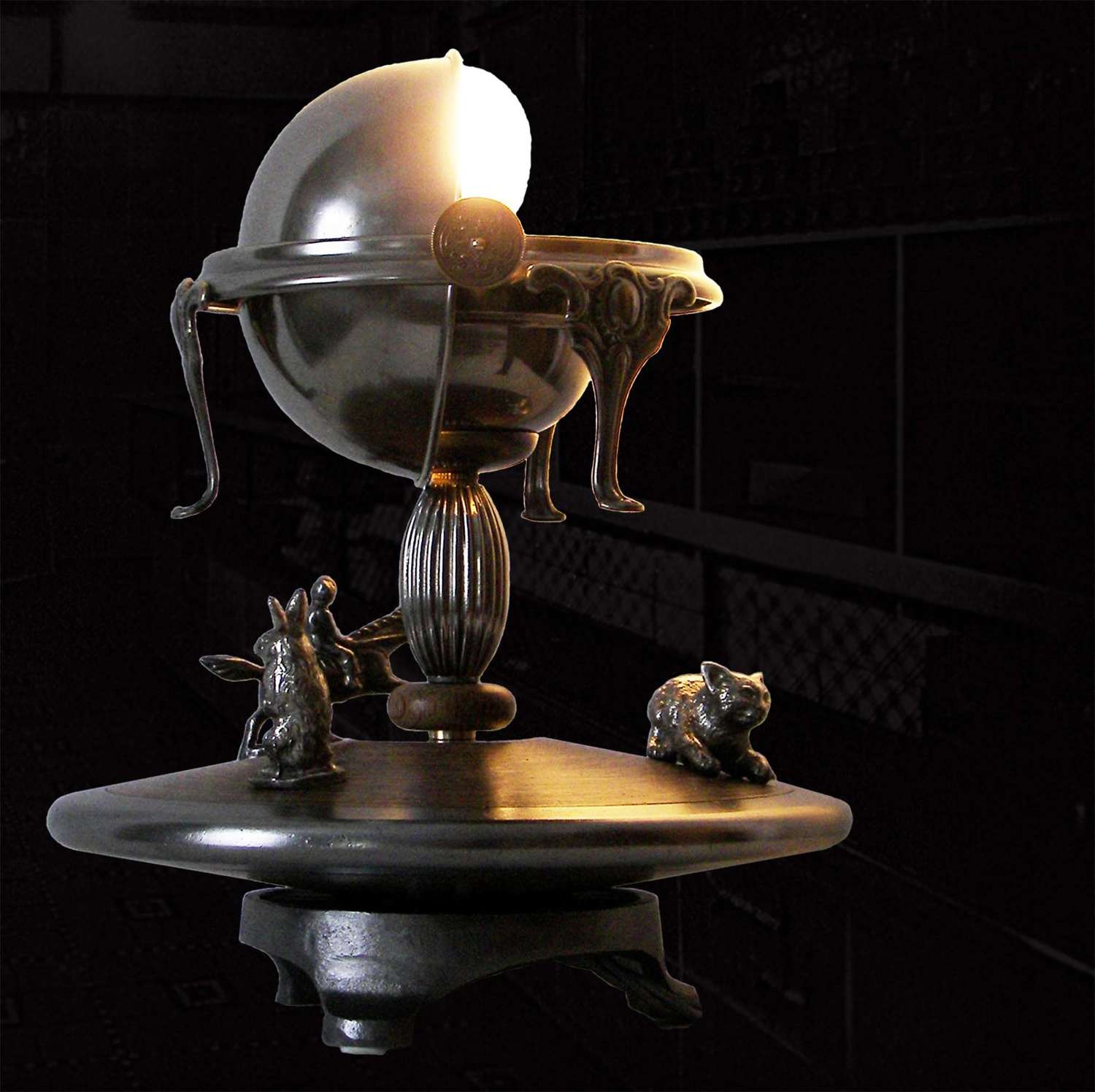 Collectible unique lamp - Abracadabra - by Gilles Bourlet Dartmouth
