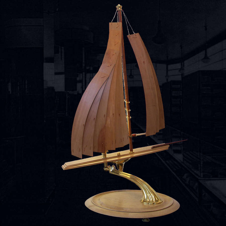Unique sculptural lamp - Allegretto - by Gilles Bourlet Dartmouth
