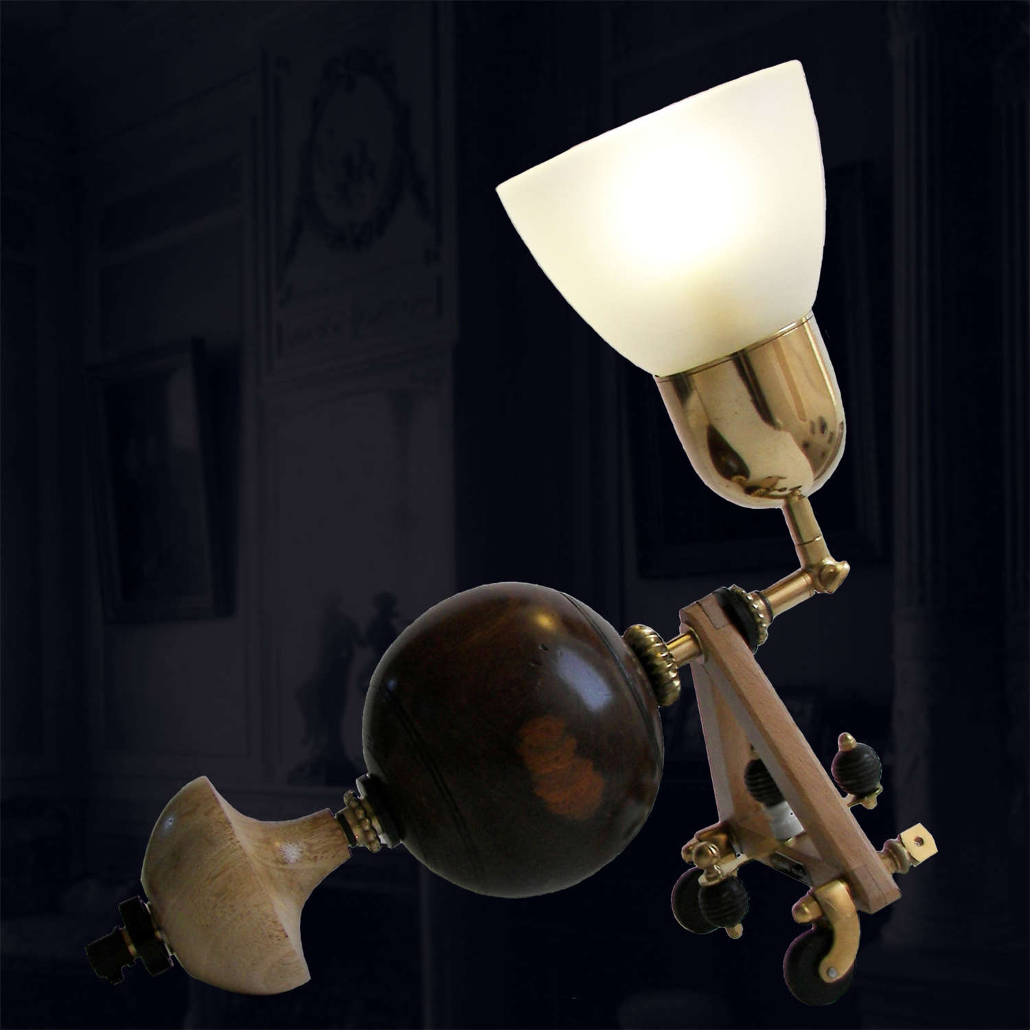 Bespoke unique lamp - Apparition - by Gilles Bourlet Dartmouth