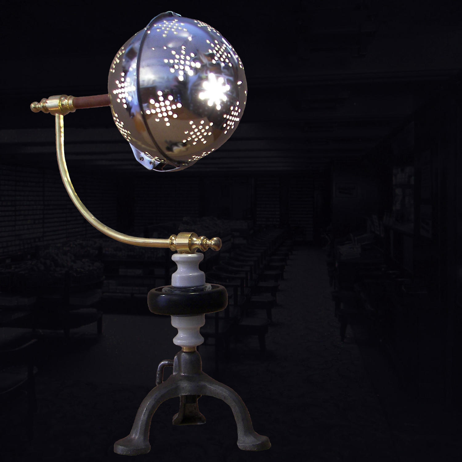 Unique lamp design - Conversation - by Gilles Bourlet Dartmouth