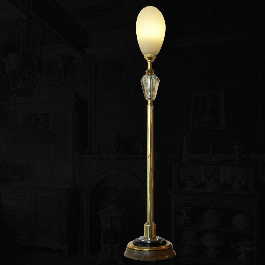 Collectible unique lamp - Débutante - by Gilles Bourlet Dartmouth