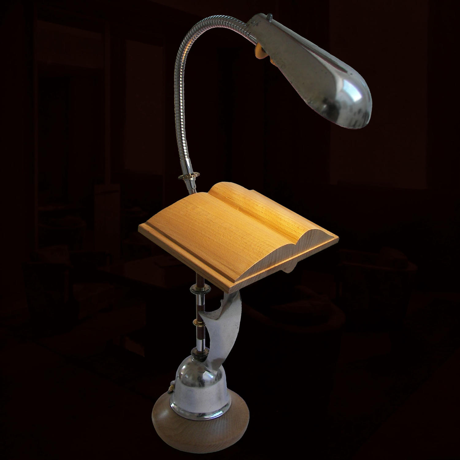 Bespoke unique lamp - Revelation - by Gilles Bourlet Dartmouth