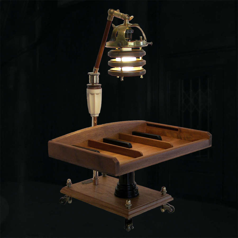 Unique sculptural lamp - Beau Geste - by Gilles Bourlet Dartmouth