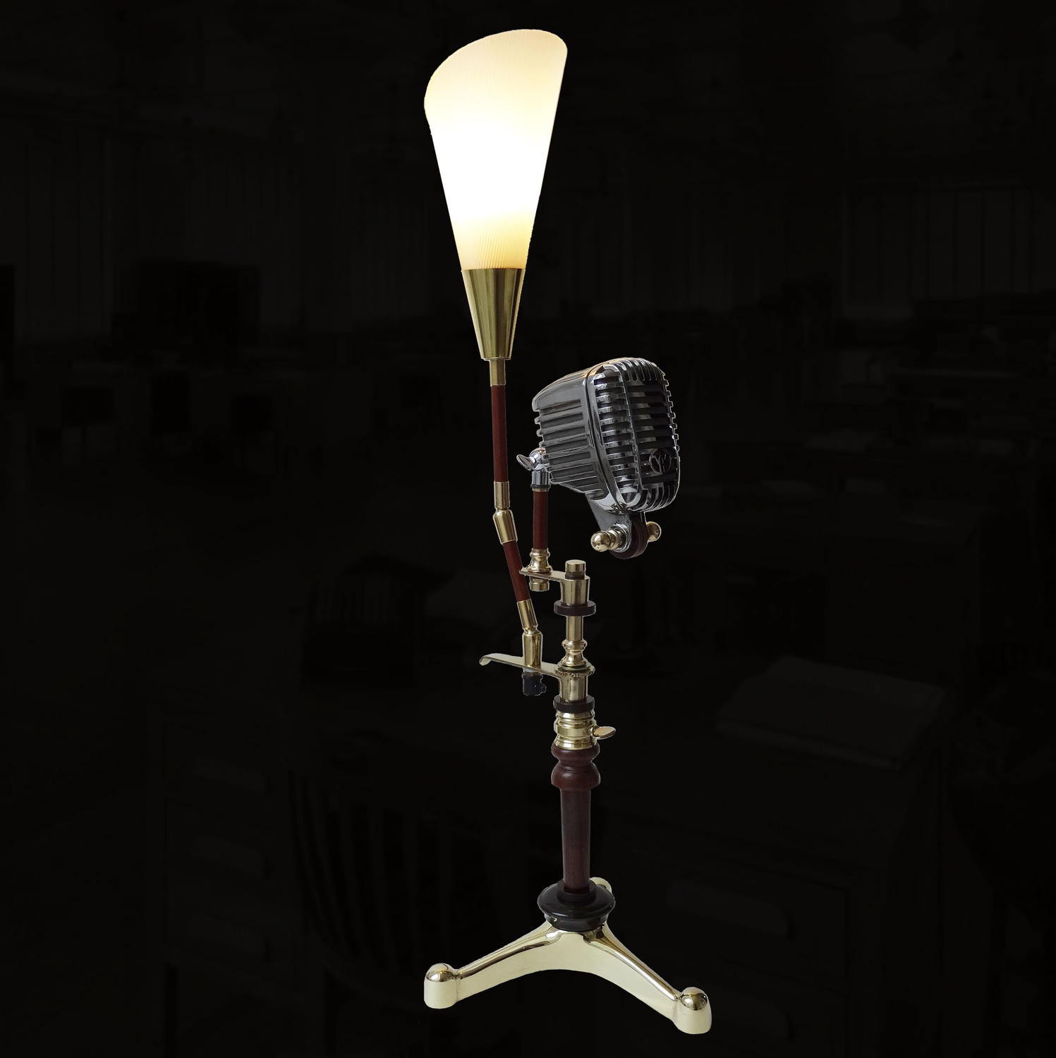 Collectible unique lamp - Encore - by Gilles Bourlet Dartmouth