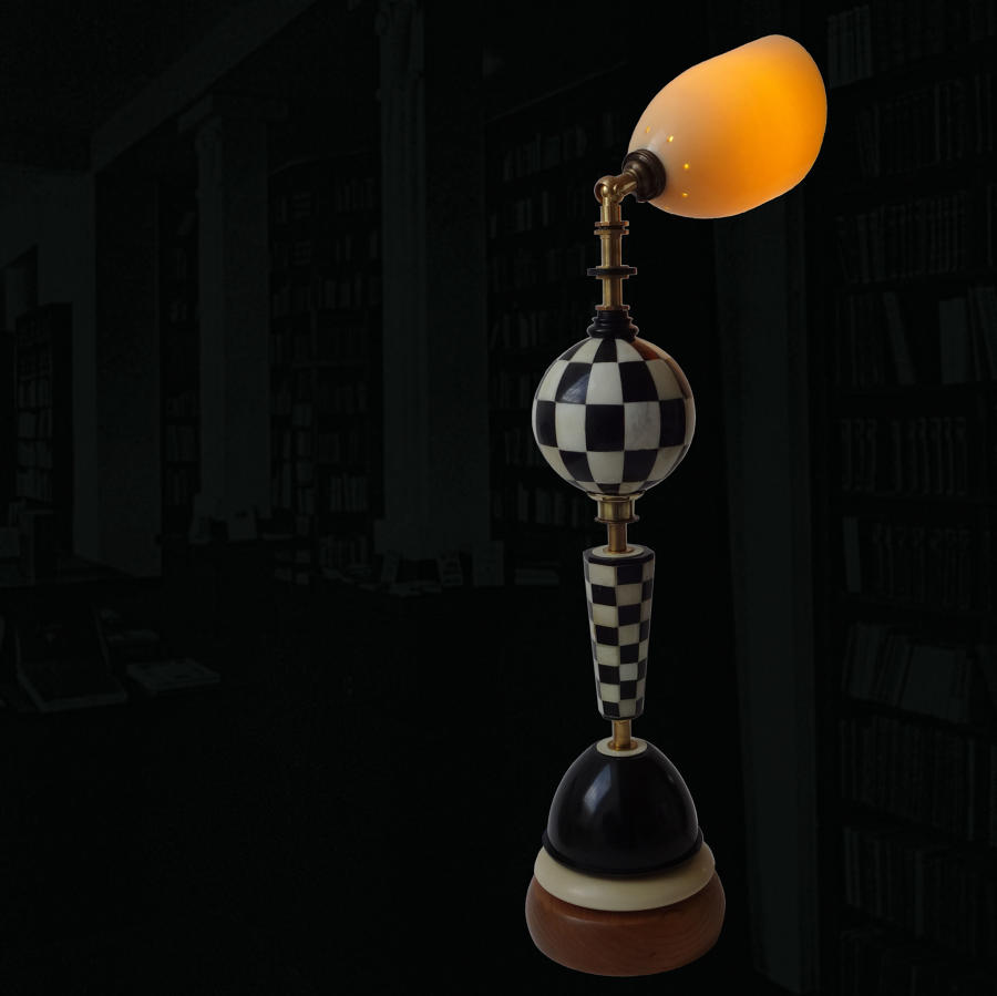 Unique sculptural lamp - Cin&eacute;ma V&eacute;rit&eacute; - by Gilles Bourlet Dartmouth